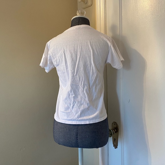 J.GALT Women’s White T-Shirt One Size NWOT - Picture 8 of 9